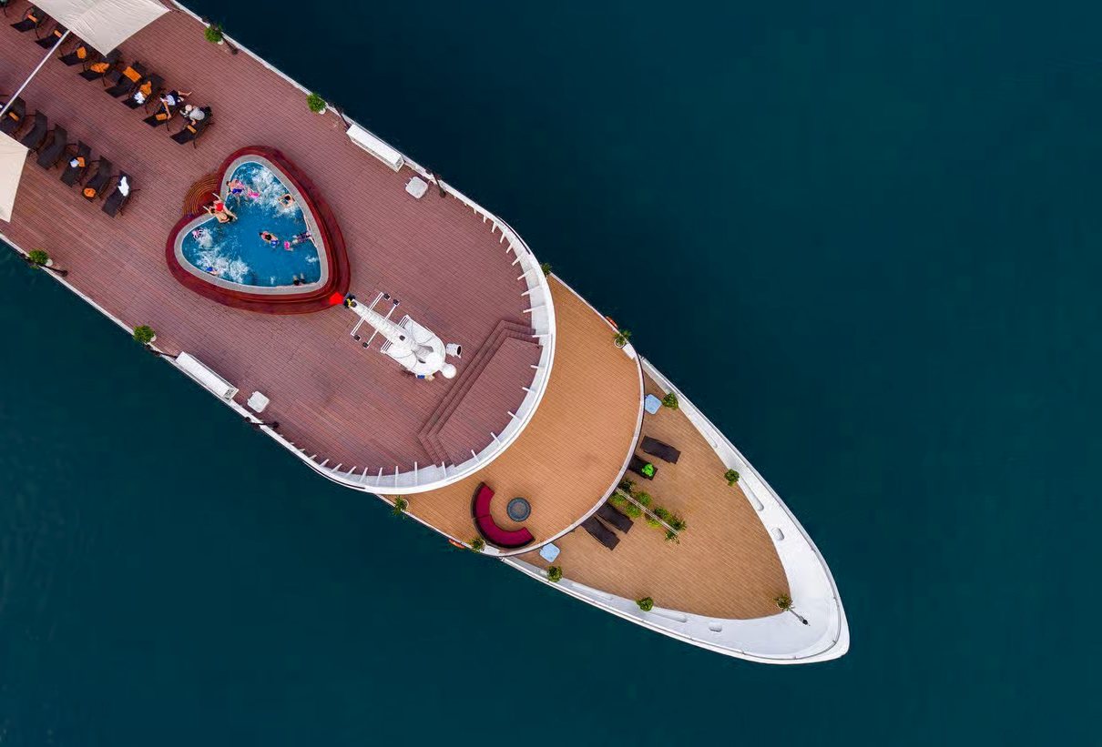 Halong Bucht Kreuzfahrt 2 Tage 5-Sterne-Schiff mit Balkon